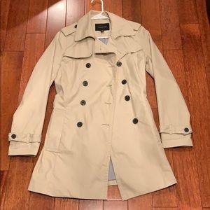 Classic Banana Republic trench coat